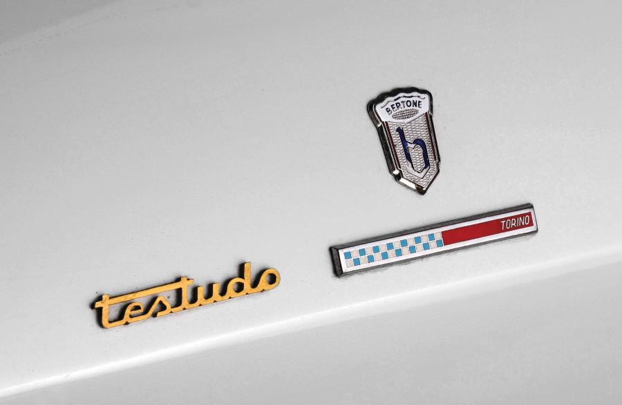 Логотип Chevrolet Corvair Testudo 1963 года  (фото 12 из 33)
